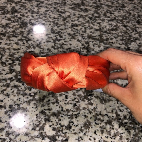 Set of 4 Headbands - Picture 3 of 5